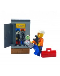 LEGO® MOC Elektriker-Minifigur mit Werkzeugkasten bei der Arbeit